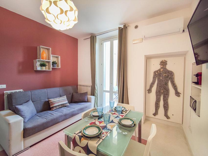 Casa Chiara In Centro Con Corte Privata San Benedetto del Tronto Extérieur photo